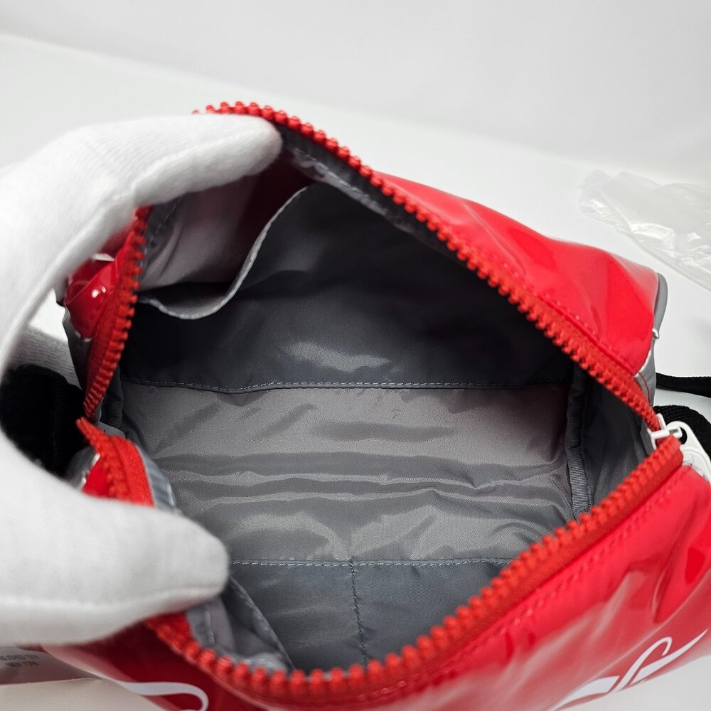 Lesportsac NWT Coke Coca-Cola Eva Crossbody Duffle Dynamic Drink - Picture 9 of 10